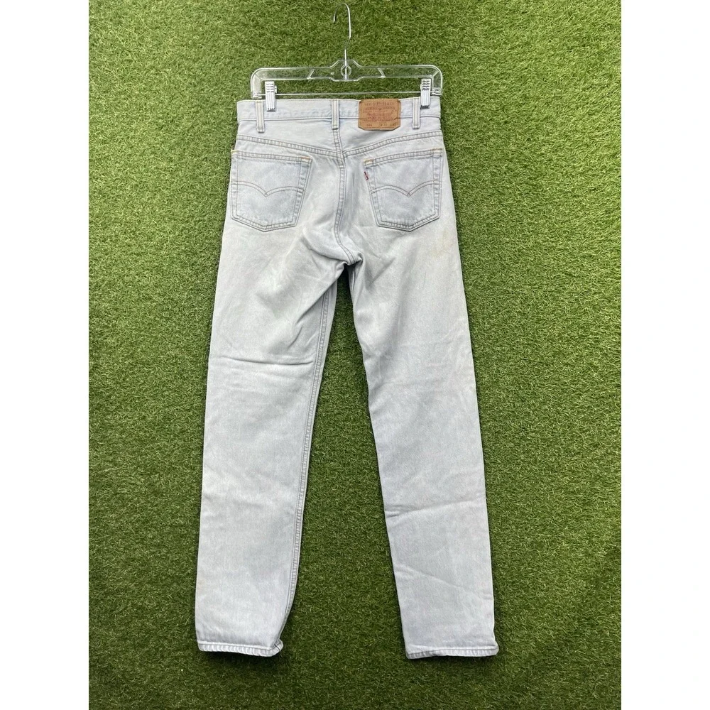 Levis shop confidence